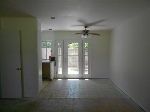 330 Graves Ct, El Cajon, CA 92021 photo 2