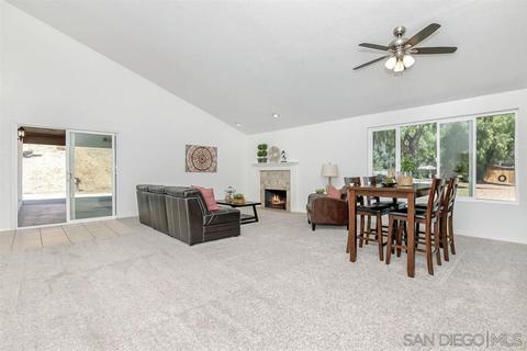 11108 Green Oaks Rd, Lakeside, CA 92040 photo 5