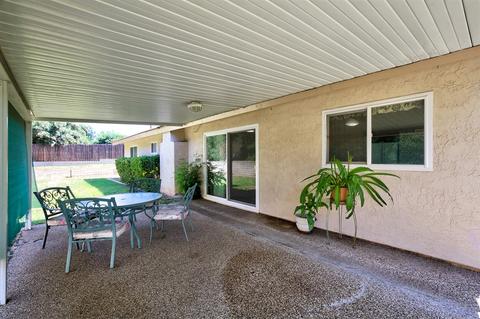 541 Eldorado Dr, Escondido, CA 92025 photo 3