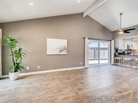 7575 Delgado Pl, Carlsbad, CA 92009 photo 12