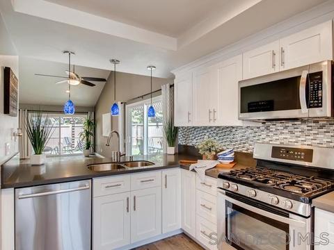 7575 Delgado Pl, Carlsbad, CA 92009 photo 6