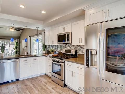 7575 Delgado Pl, Carlsbad, CA 92009 photo 5