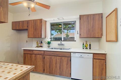 735 Myra Ave, Chula Vista, CA 91910 photo 5