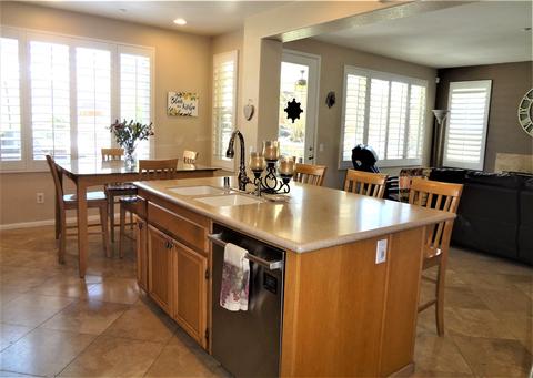 1620 Emerald Point Ct, El Cajon, CA 92019 photo 13