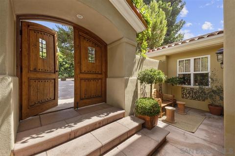 1231 W Muirlands Dr, La Jolla, CA 92037 photo 8