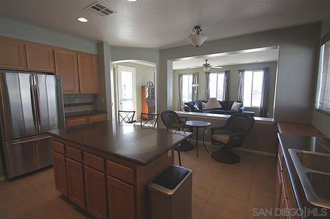 3716 Cypress Rd, Oceanside, CA 92058 photo 3