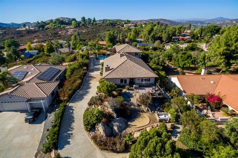 15120 Moonglow Dr, Ramona, CA 92065 photo 3