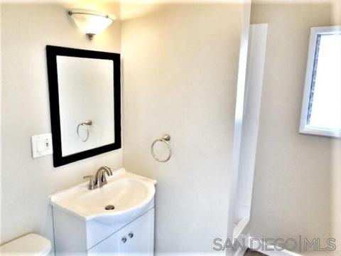 826 Birch Ave, Escondido, CA 92027 photo 18