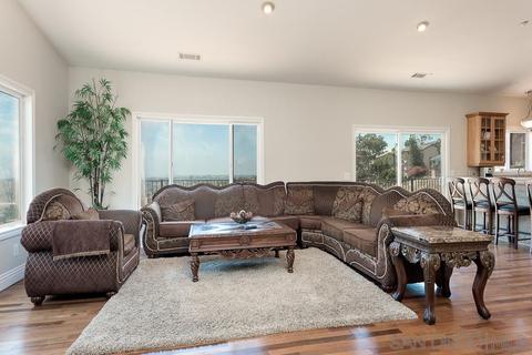 1632 Ramona Ave, Spring Valley, CA 91977 photo 7