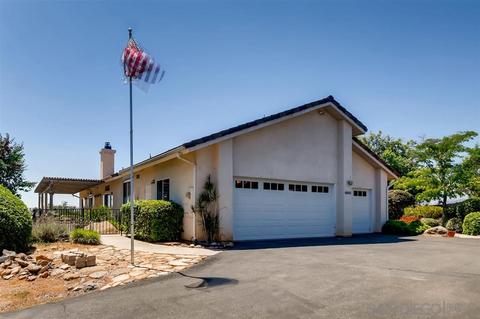 1532 Roble Grande Ln, Alpine, CA 91901 photo 2