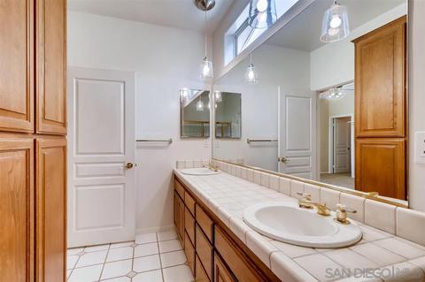 1532 Roble Grande Ln, Alpine, CA 91901 photo 18