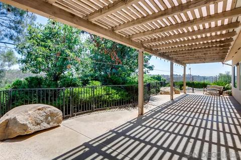 1532 Roble Grande Ln, Alpine, CA 91901 photo 21