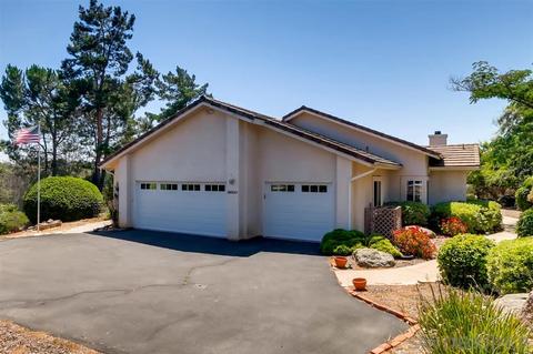1532 Roble Grande Ln, Alpine, CA 91901 photo 1