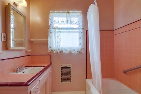 654 Ash Ave, Chula Vista, CA 91910 photo 17