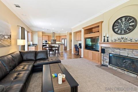 904 Bellagio Rd, Escondido, CA 92027 photo 14