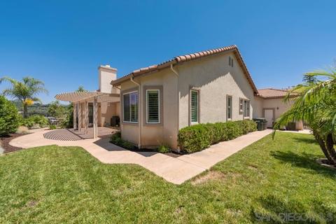 904 Bellagio Rd, Escondido, CA 92027 photo 23
