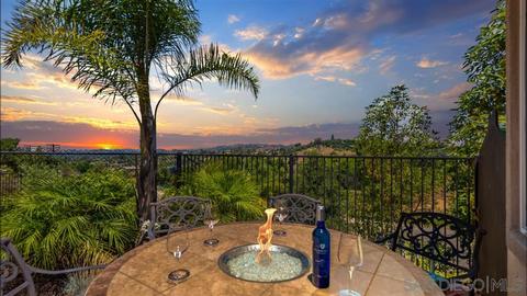 904 Bellagio Rd, Escondido, CA 92027 photo 2
