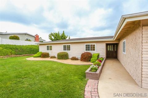 330 Zada Ln, Vista, CA 92084 photo 2