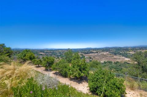 612 Rancho Camino, Fallbrook, CA 92028 photo 22