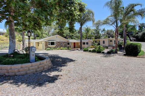 683 Starbright Ln, Alpine, CA 91901 photo 2