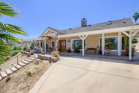 9508 Cypress St, Lakeside, CA 92040 photo 4