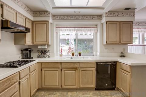 1213 Bartley Pl, Escondido, CA 92026 photo 5