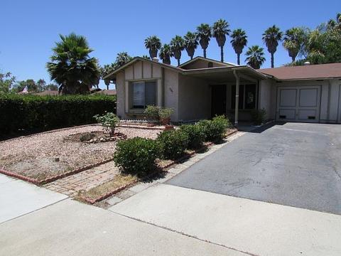 1381 Panorama Ridge Rd, Oceanside, CA 92056 photo 3