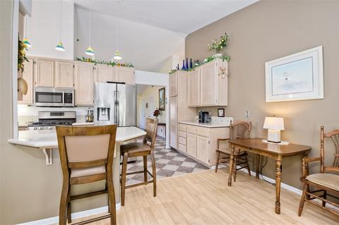 1424 Via Venusto, Oceanside, CA 92056 photo 8