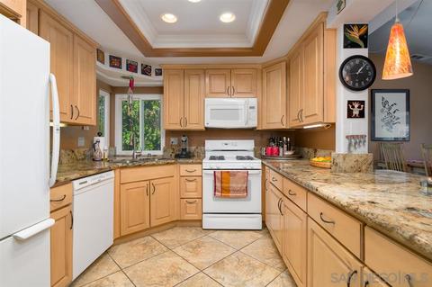 11457 Canyon Park Dr, Santee, CA 92071 photo 6