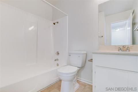 2013 Via Esmarca, Oceanside, CA 92054 photo 20