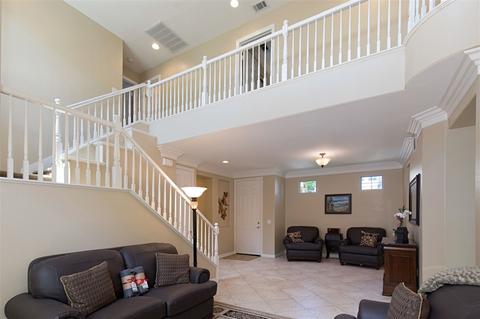 5556 Foxtail Loop, Carlsbad, CA 92010 photo 1