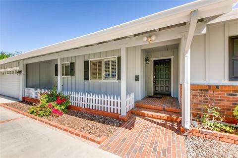 509 Verde Ave, Fallbrook, CA 92028 photo 2