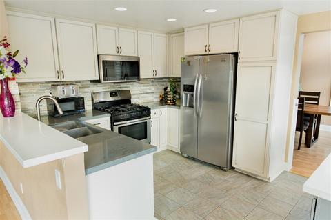 2105 Madiera Dr, Oceanside, CA 92056 photo 19