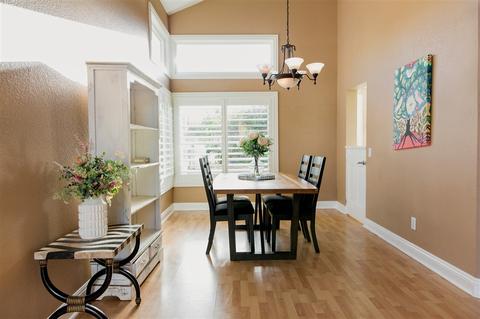 2105 Madiera Dr, Oceanside, CA 92056 photo 5