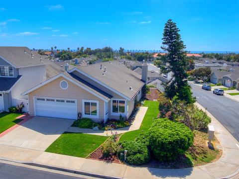 6853 Shearwaters Dr, Carlsbad, CA 92011 photo 2