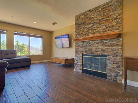 2039 Crystal Clear Dr, Spring Valley, CA 91978 photo 5