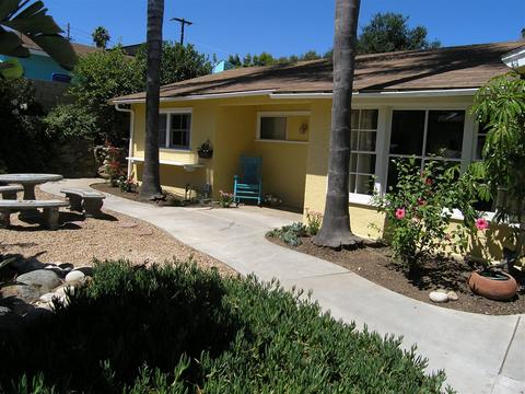 611 Village View Pl, Fallbrook, CA 92028 photo 1