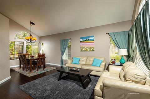 798 Mosaic Cir, Oceanside, CA 92057 photo 4