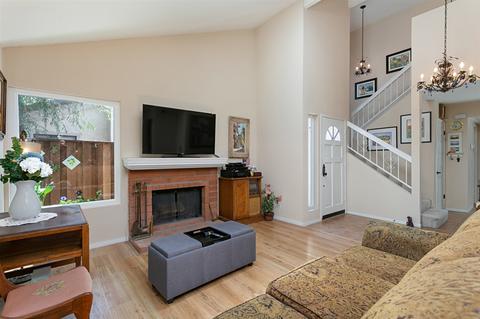 1860 Guilder Gln, Escondido, CA 92029 photo 7