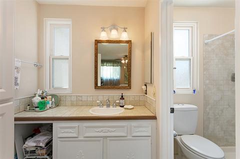 1860 Guilder Gln, Escondido, CA 92029 photo 22