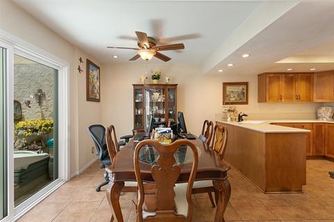1860 Guilder Gln, Escondido, CA 92029 photo 13