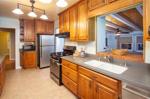 8701 Elden St, La Mesa, CA 91942 photo 8