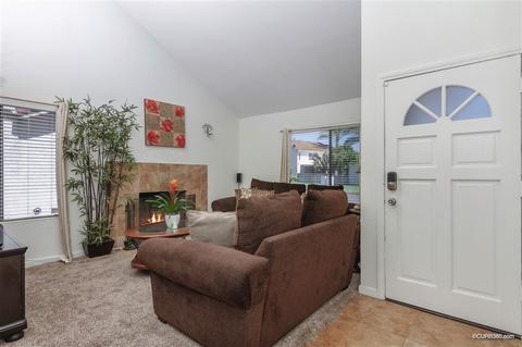 4470 Silver Birch Way, Oceanside, CA 92057 photo 2