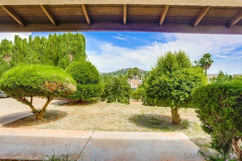 2063 Summit Dr, Escondido, CA 92025 photo 21