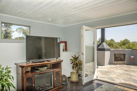 3824 Calavo, Spring Valley, CA 91977 photo 2