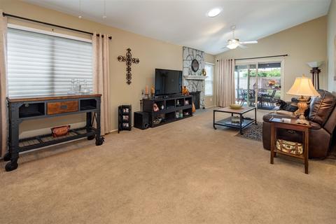 10395 Claudia Ln, Santee, CA 92071 photo 6