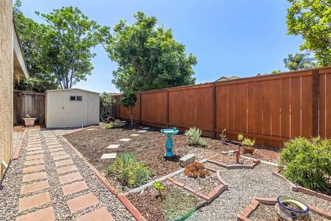 1785 Clydesdale Ct, Oceanside, CA 92057 photo 4