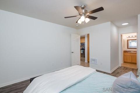 9860 Dale Ave #A4, Spring Valley, CA 91977 photo 11