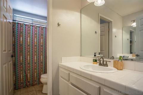 941 Gallery Dr, Oceanside, CA 92057 photo 19