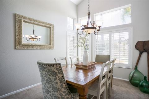 941 Gallery Dr, Oceanside, CA 92057 photo 4